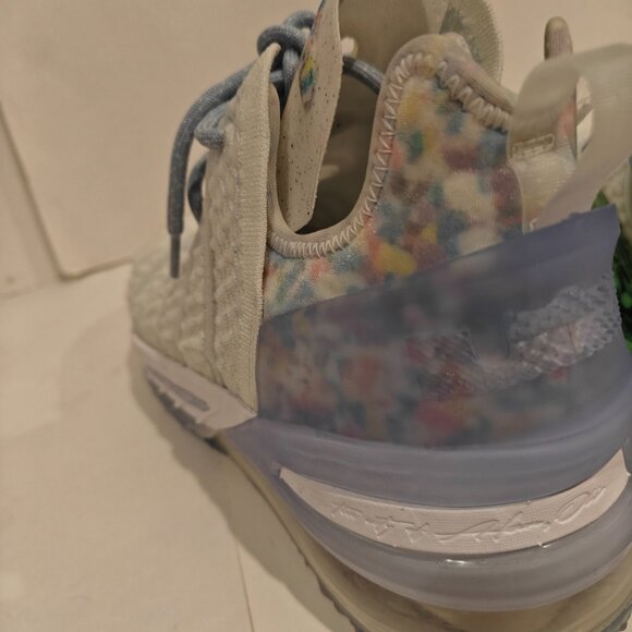 Nike LeBron 18 XXVIII 'Play for the Future' CW3156-400 Mens Size 8 Excellent - Picture 16 of 16